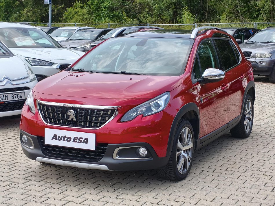 Peugeot 2008 1.2 PT Crossway