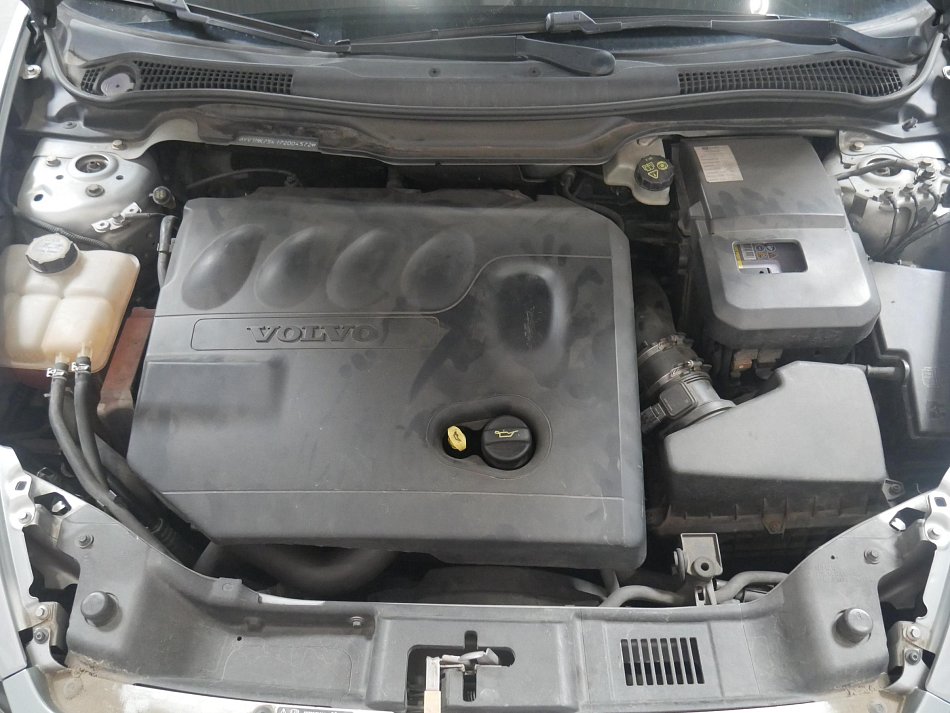 Volvo C30 2.0 D 