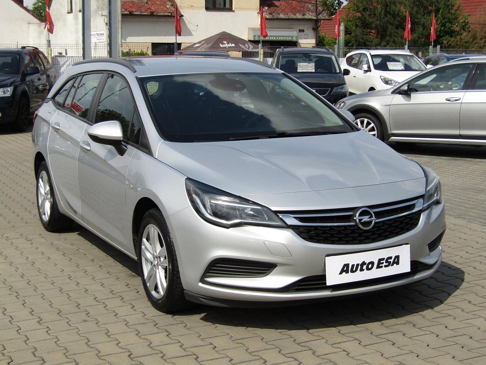 Opel Astra 1.6CDTi  Sport Tourer +