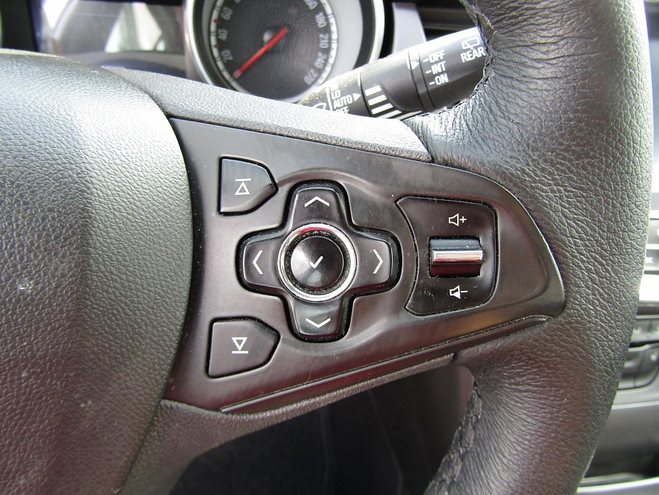 Opel Astra 1.6CDTi  Sport Tourer +