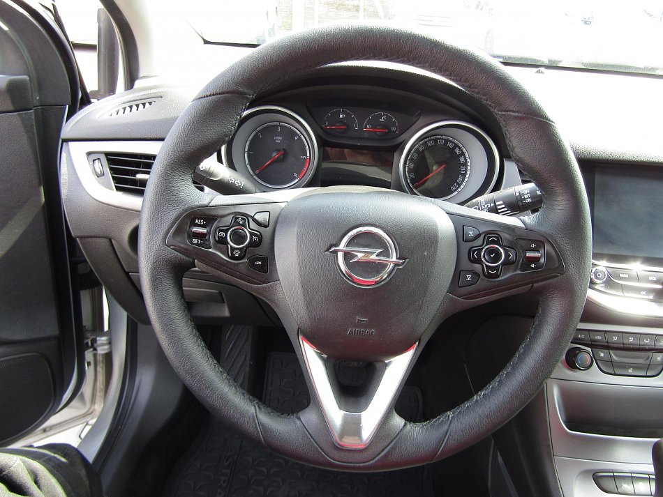 Opel Astra 1.6CDTi  Sport Tourer +