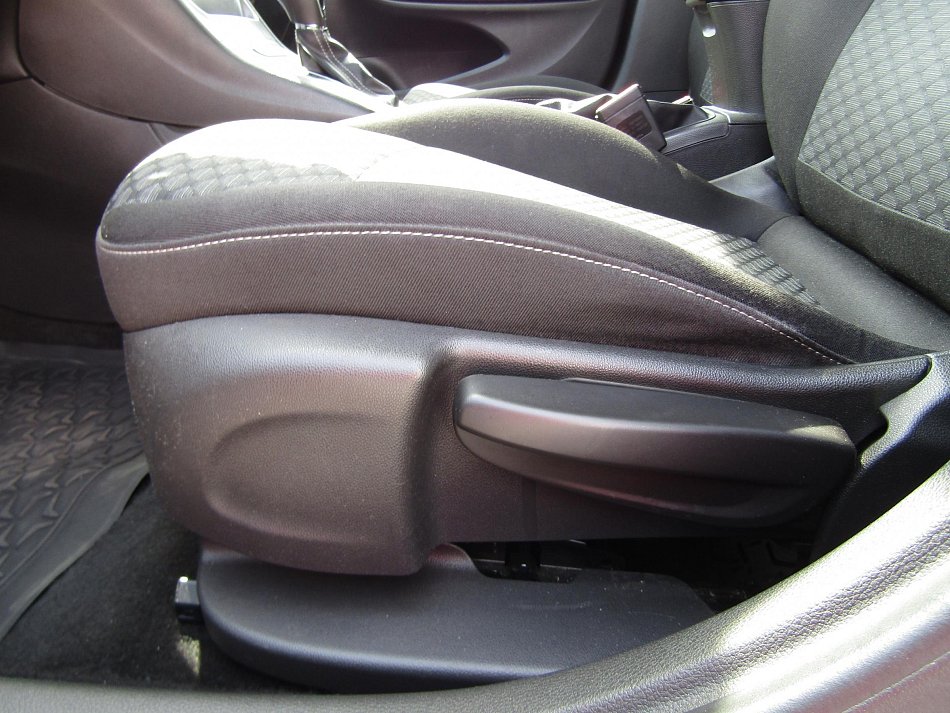 Opel Astra 1.6CDTi  Sport Tourer +