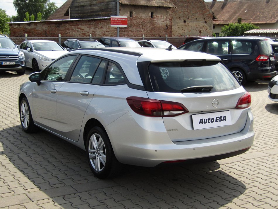 Opel Astra 1.6CDTi  Sport Tourer +
