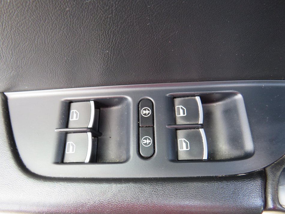 Volkswagen Touareg 3.0TDi  4x4