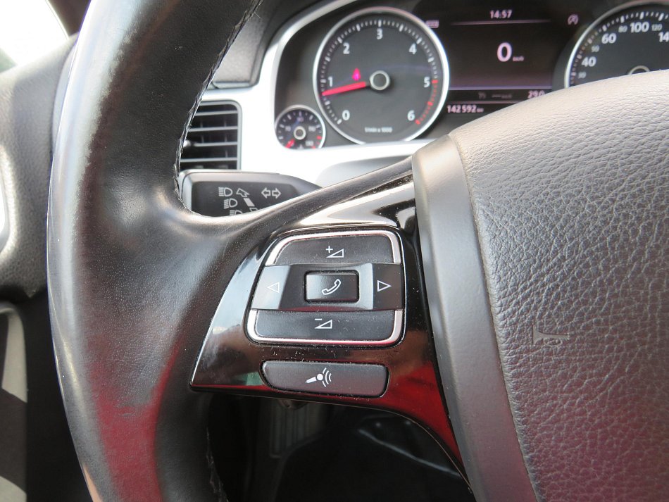 Volkswagen Touareg 3.0TDi  4x4