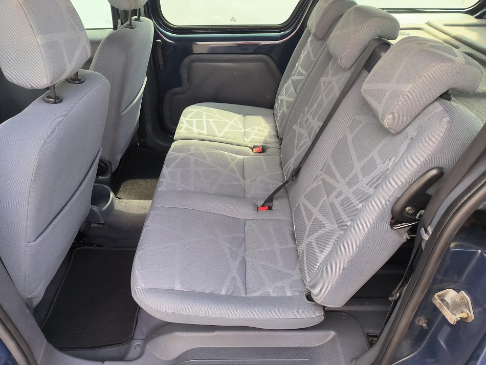 Ford Tourneo Connect 1.8TDCi  L2H2