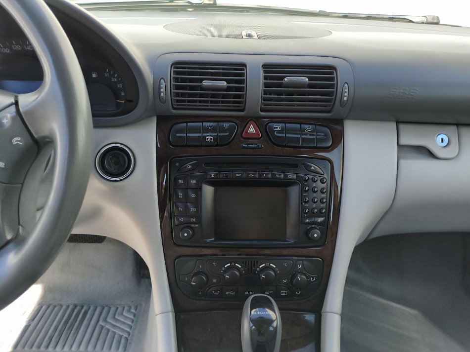 Mercedes-Benz Třída C 2.7 CDi Elegance C 270