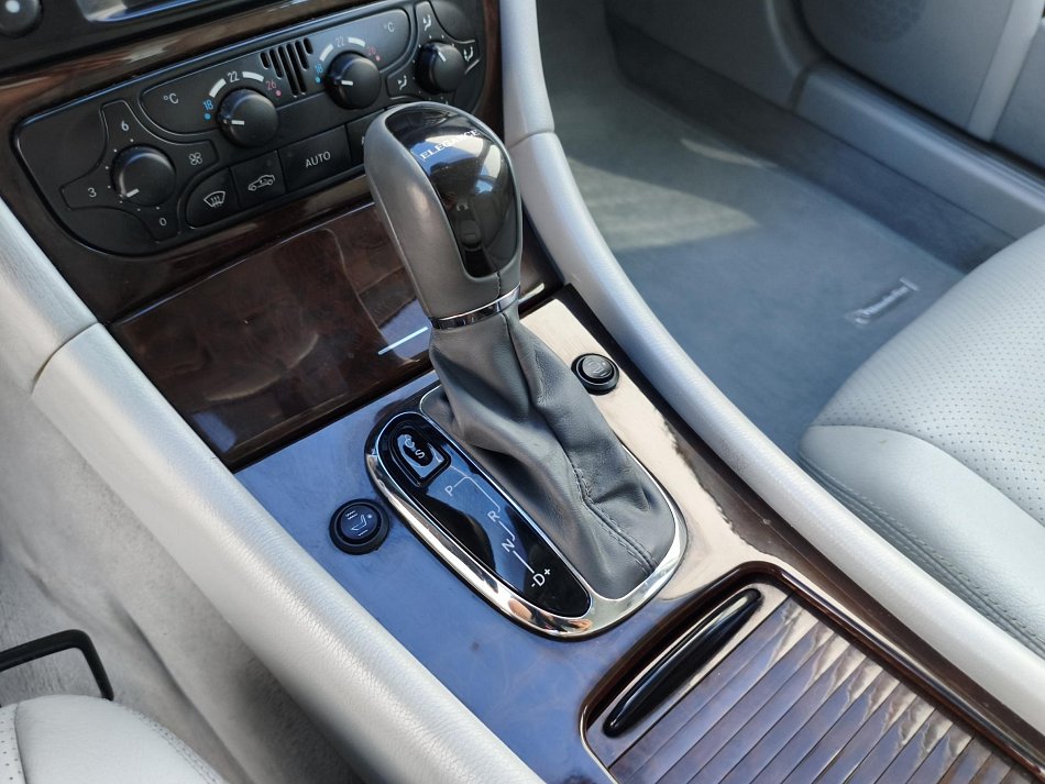 Mercedes-Benz Třída C 2.7 CDi Elegance C 270