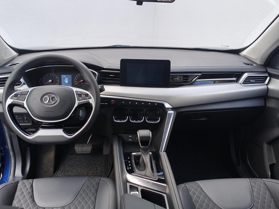 BAIC X35 1.5T 