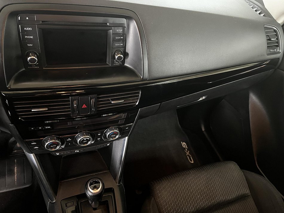 Mazda CX-5 2.0i  4x4