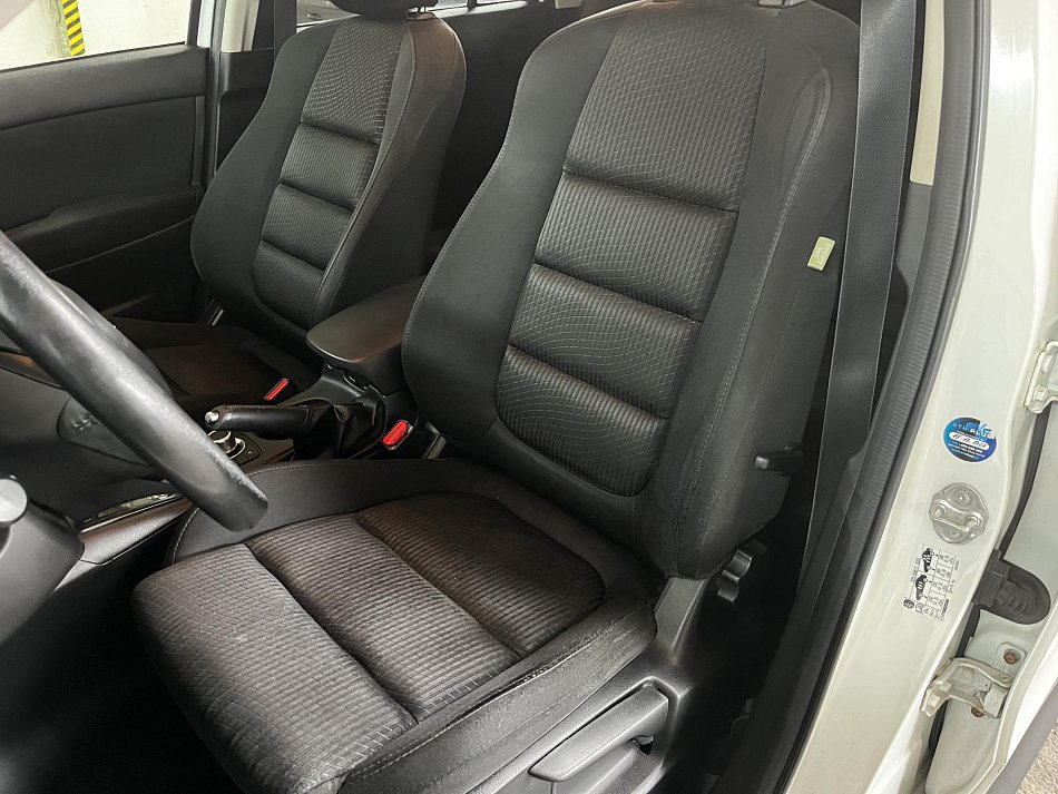 Mazda CX-5 2.0i  4x4