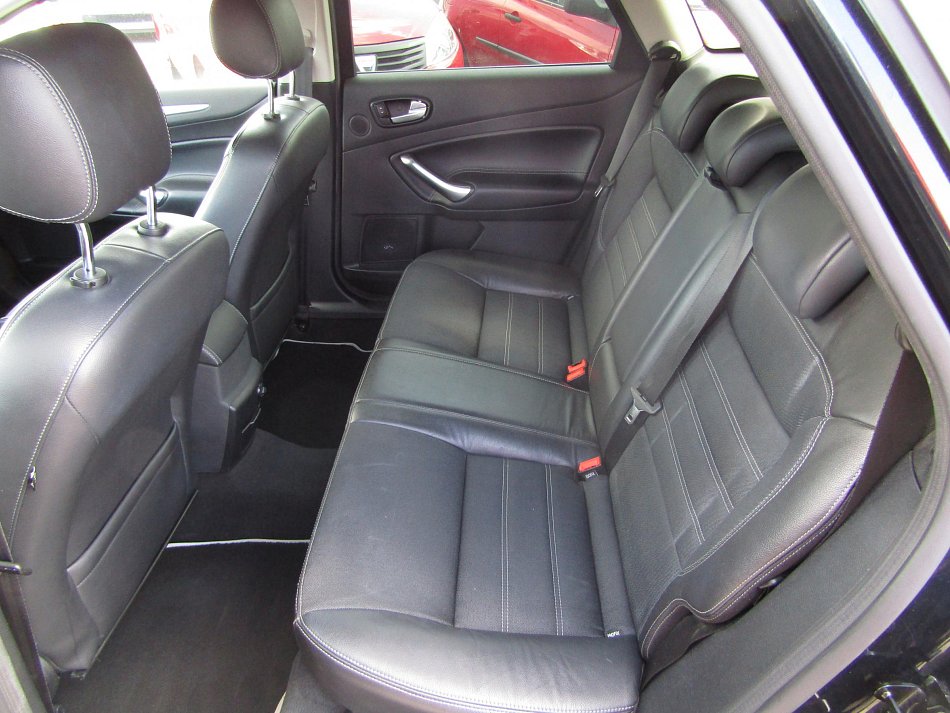 Ford Mondeo 2.0i 