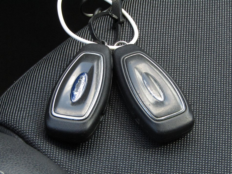 Ford Mondeo 2.0i 