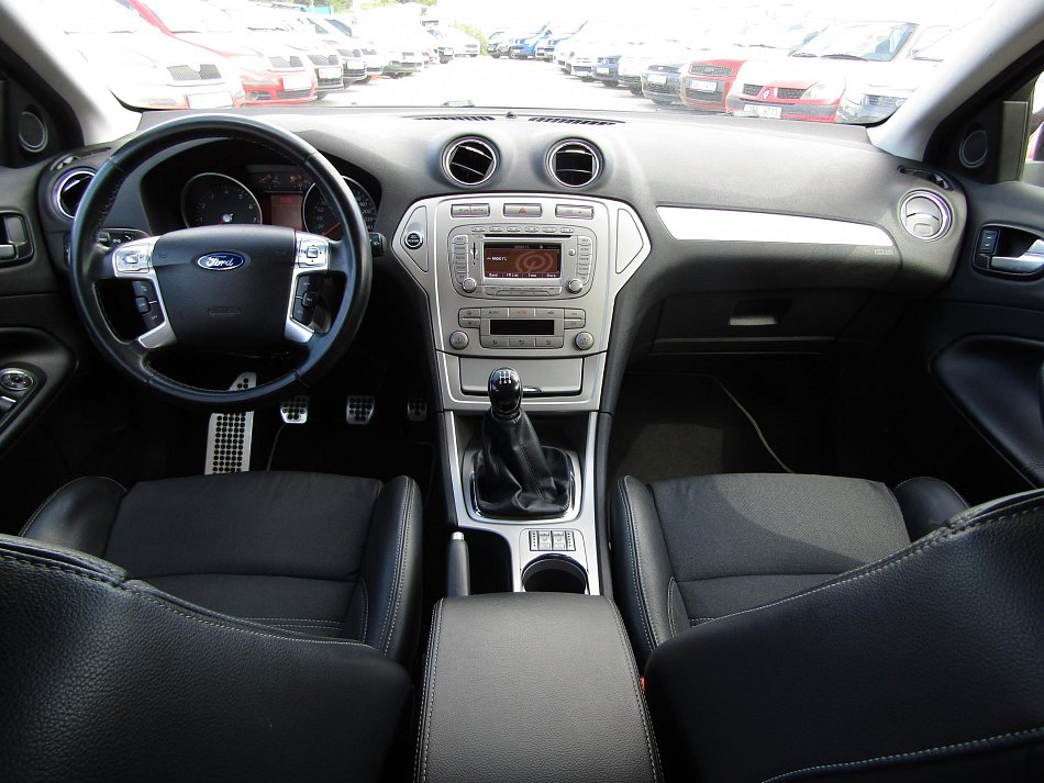 Ford Mondeo 2.0i 