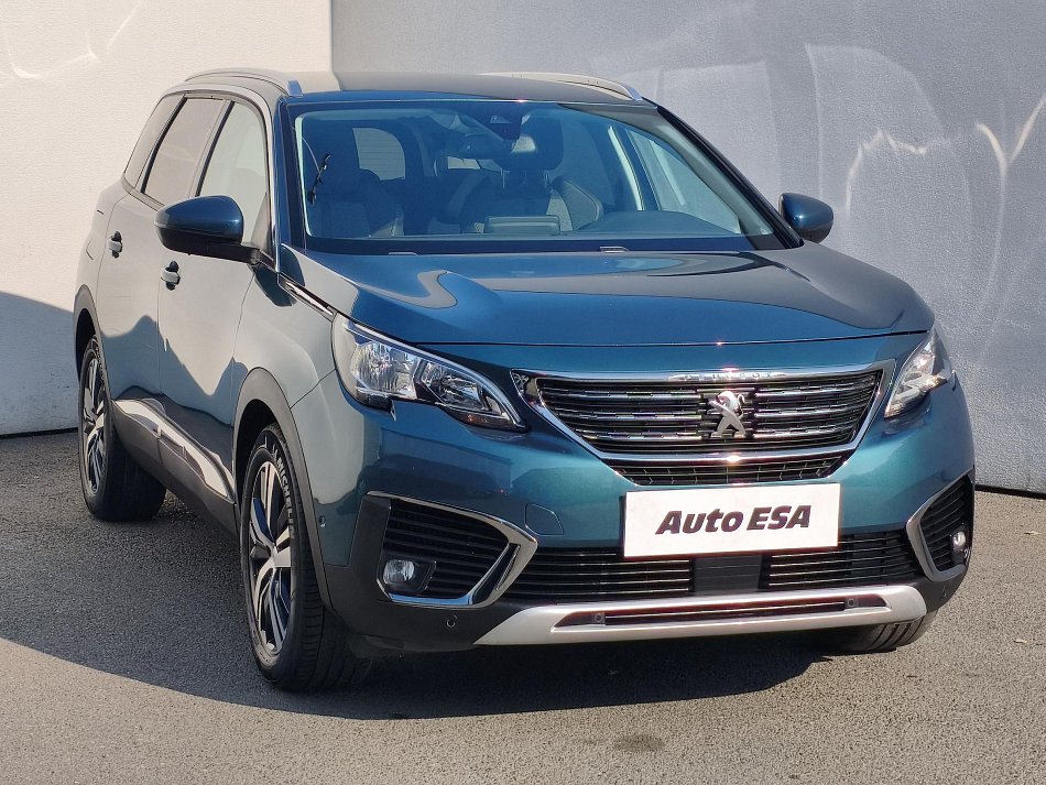 Peugeot 5008 1.5 HDi Allure 7míst
