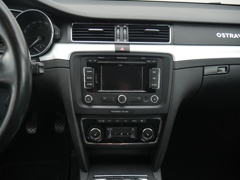 Škoda Superb II 2.0 TDi Ambition