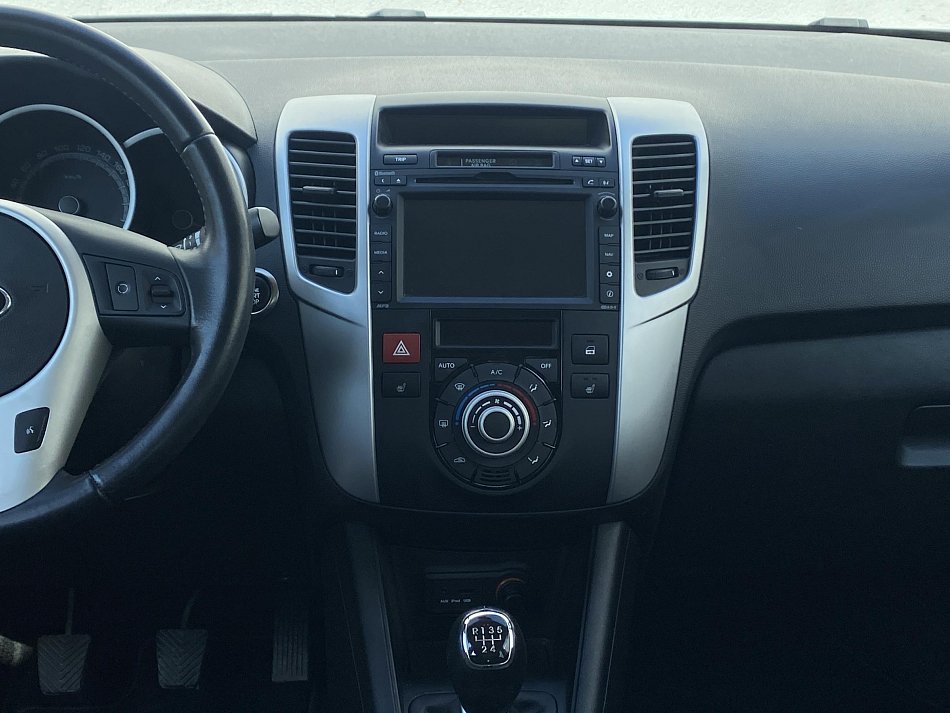 Kia Venga 1.4 i FIFA World Cup