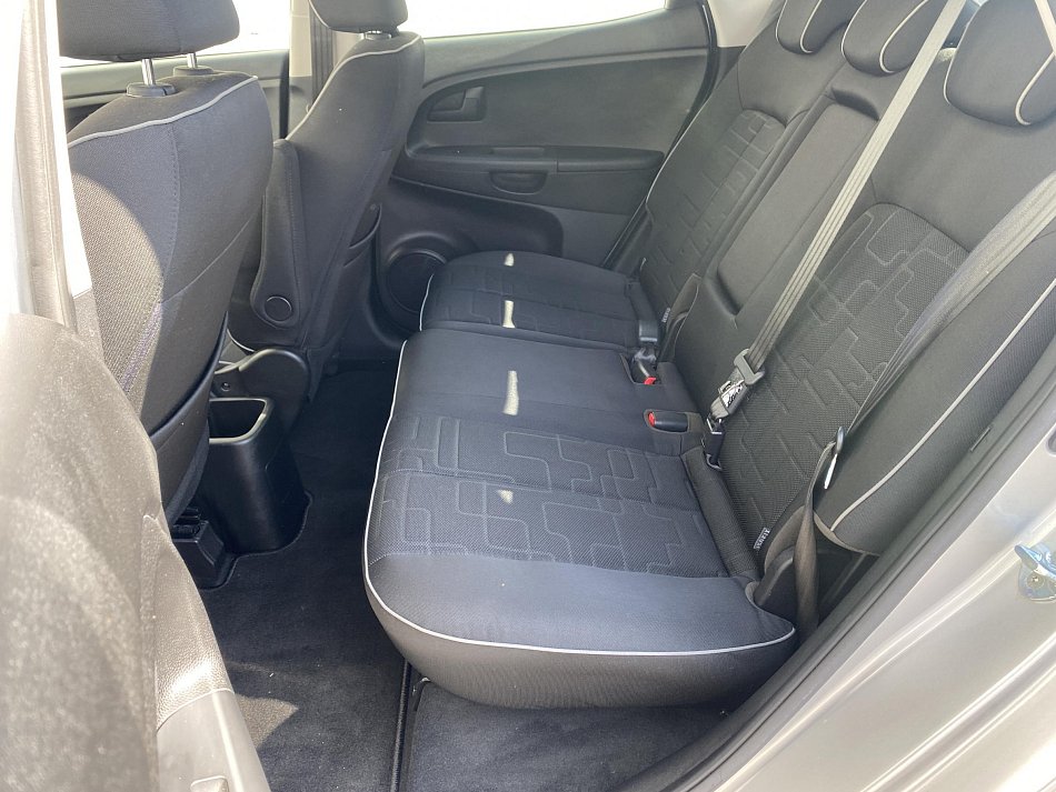 Kia Venga 1.4 i FIFA World Cup