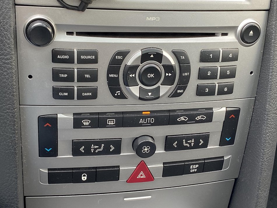Peugeot 407 2.0 HDi 