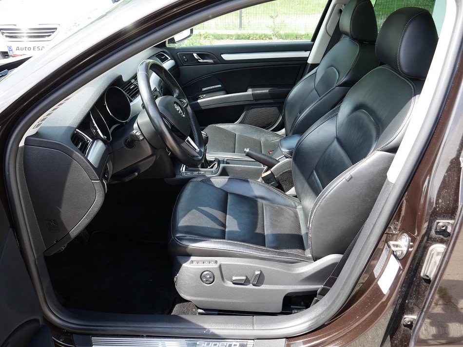 Škoda Superb II 1.6 TDi Elegance
