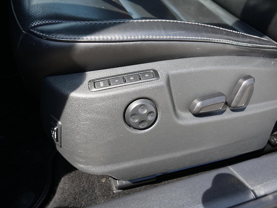 Škoda Superb II 1.6 TDi Elegance