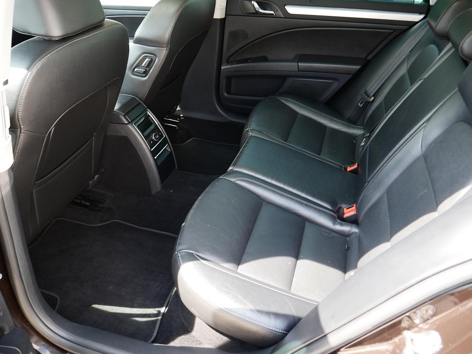 Škoda Superb II 1.6 TDi Elegance