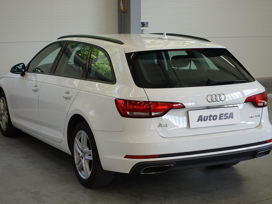 Audi A4 2.0TDI  Avant