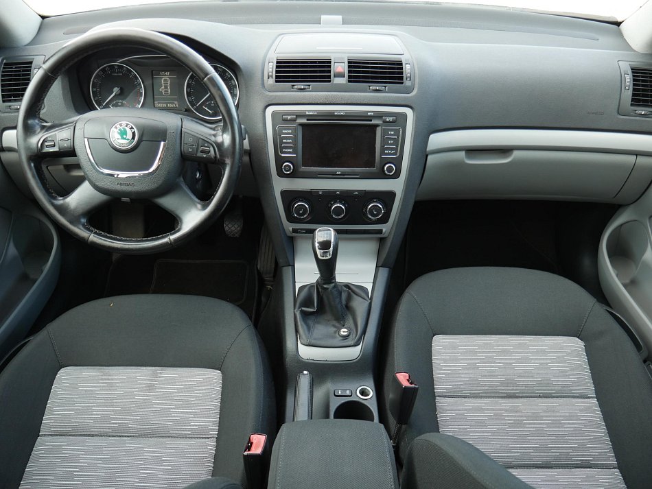 Škoda Octavia II 2.0 TDi Ambiente
