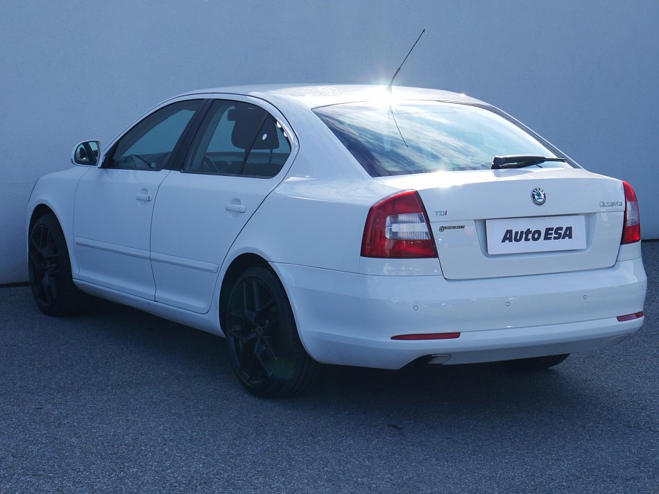 Škoda Octavia II 2.0 TDi Ambiente