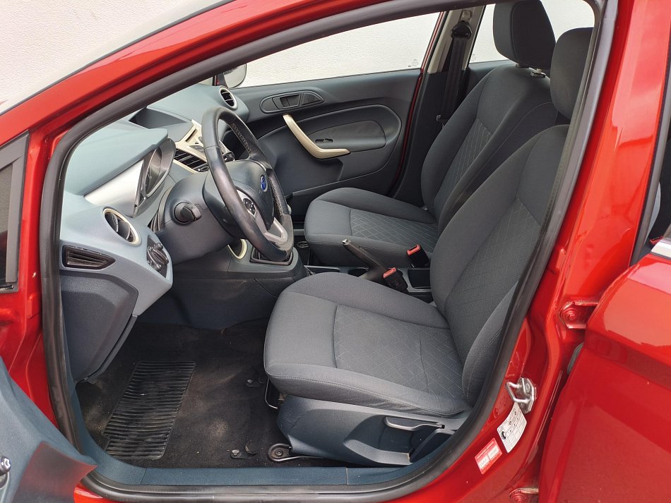 Ford Fiesta 1.4i Ghia