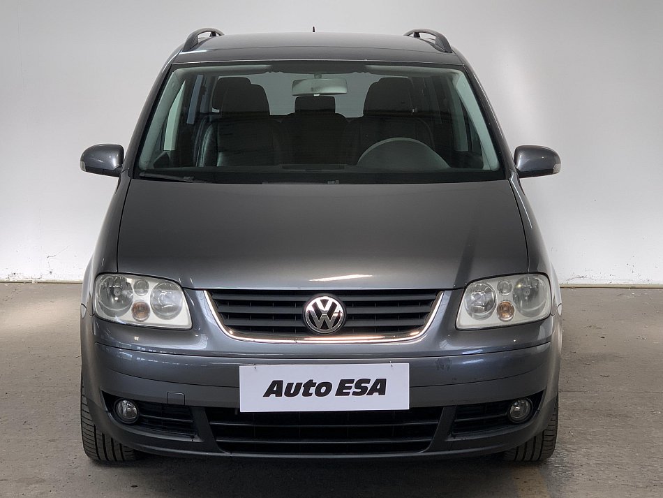 Volkswagen Touran 1.9 TDi 
