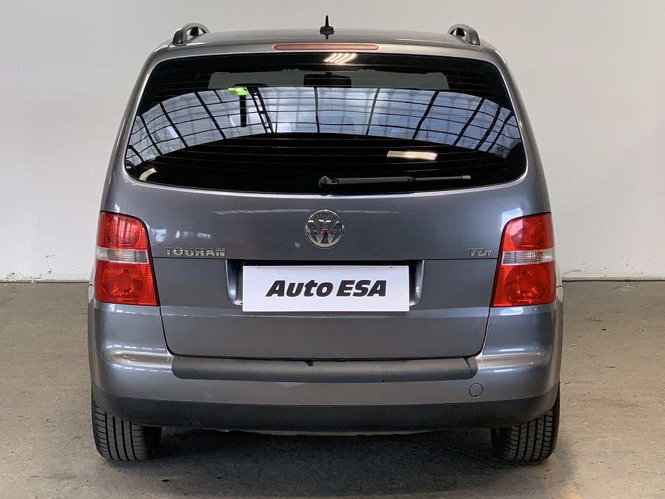 Volkswagen Touran 1.9 TDi 