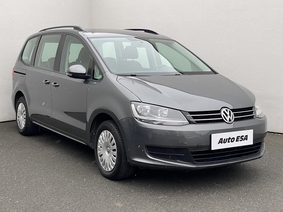 Volkswagen Sharan 2.0TDi 