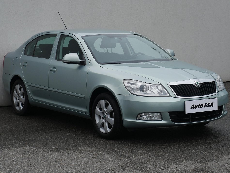 Škoda Octavia II 1.6 MPi Ambiente
