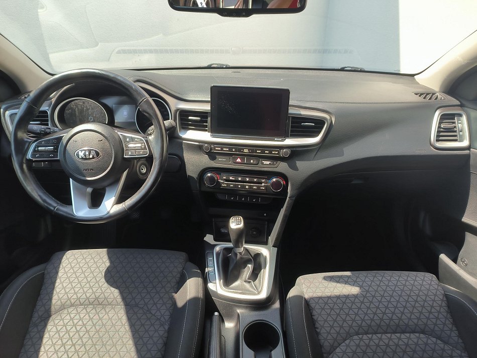 Kia Ceed 1.6 CRDi 
