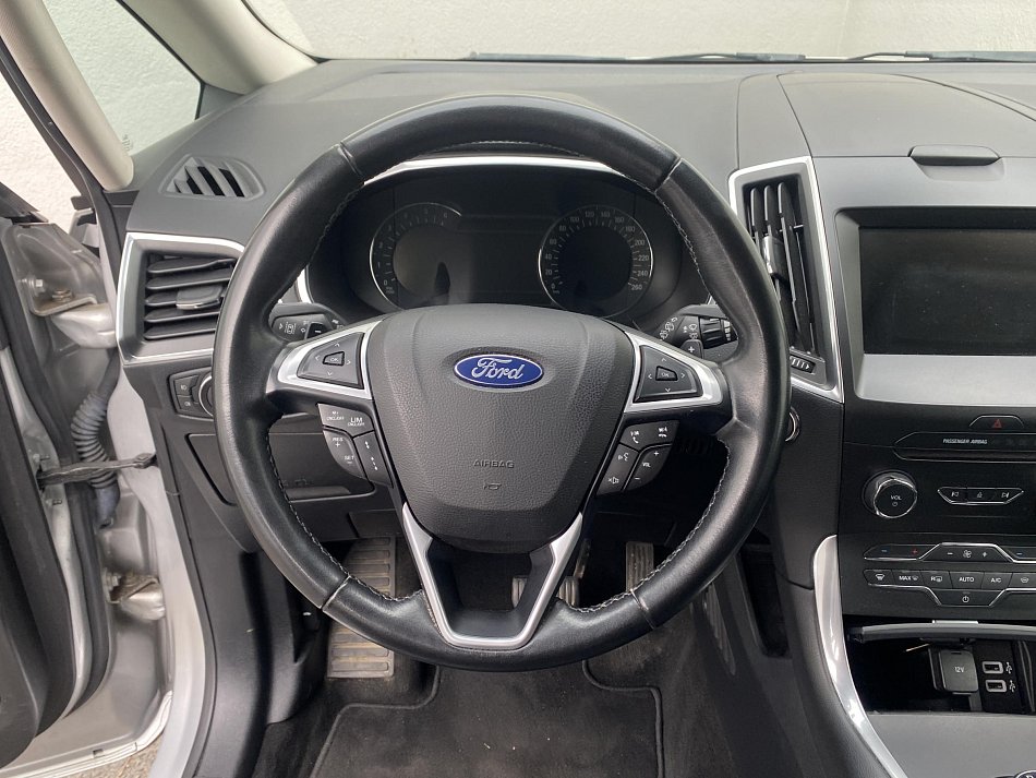 Ford S-MAX 2.0 TDCi Titanium