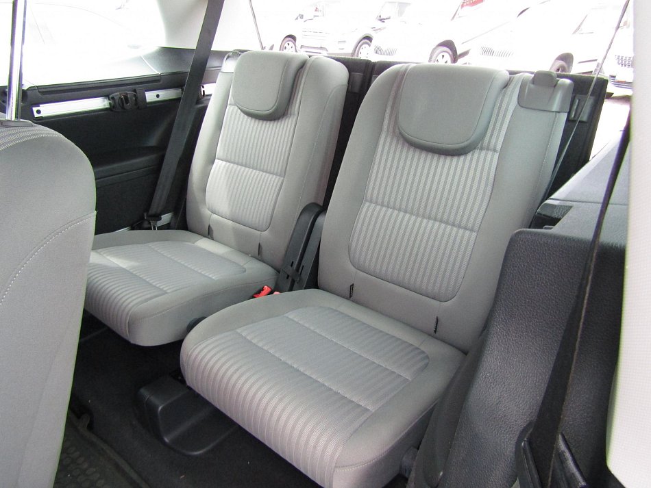Seat Alhambra 1.4 TSi  7míst