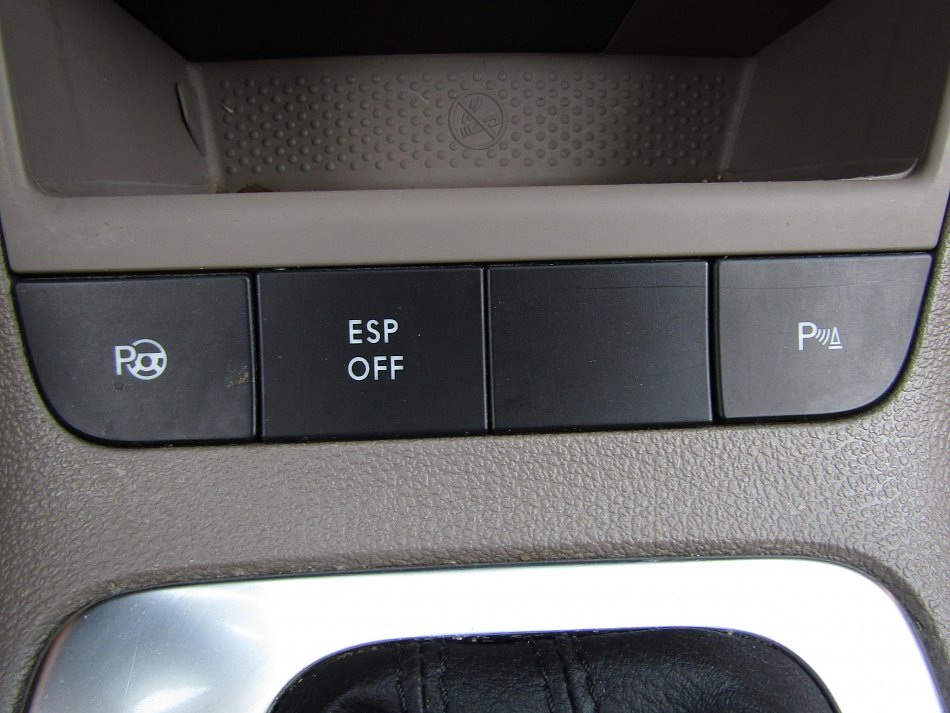 Volkswagen Golf Plus 1.6 TDi 
