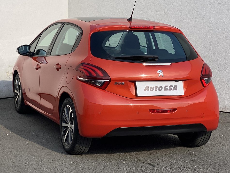 Peugeot 208 1.2 Allure