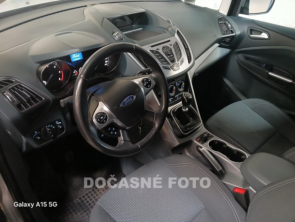 Ford C-MAX 1.6. 