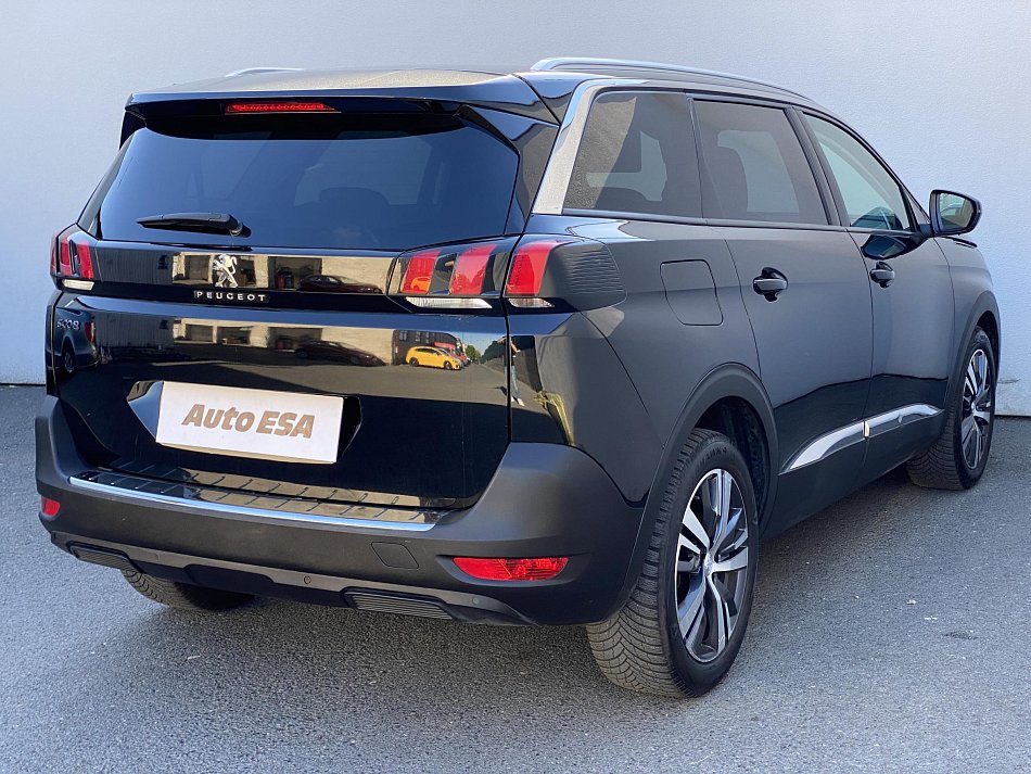 Peugeot 5008 1.5HDi 