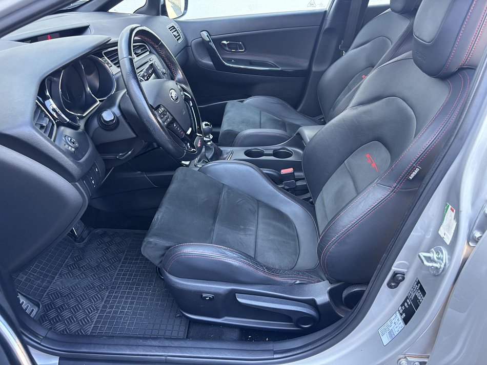 Kia Ceed 1.6 T-GDi GT