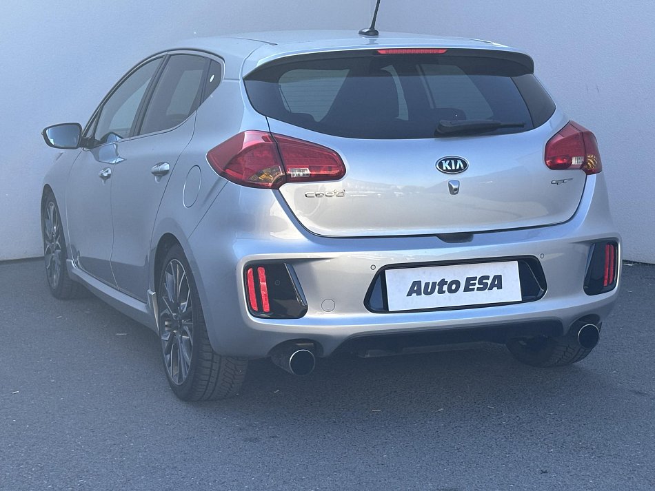 Kia Ceed 1.6 T-GDi GT