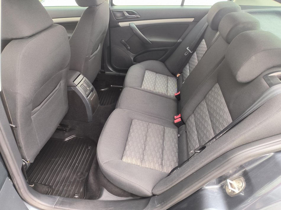 Škoda Octavia II 1.4 TSi Ambition