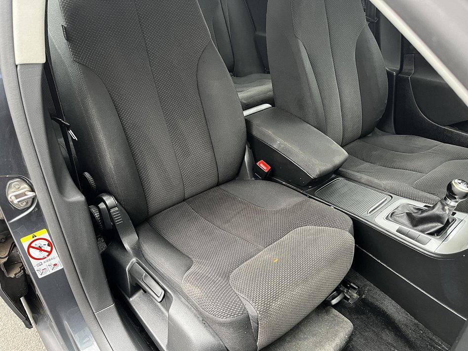 Volkswagen Passat 2.0 TDi 