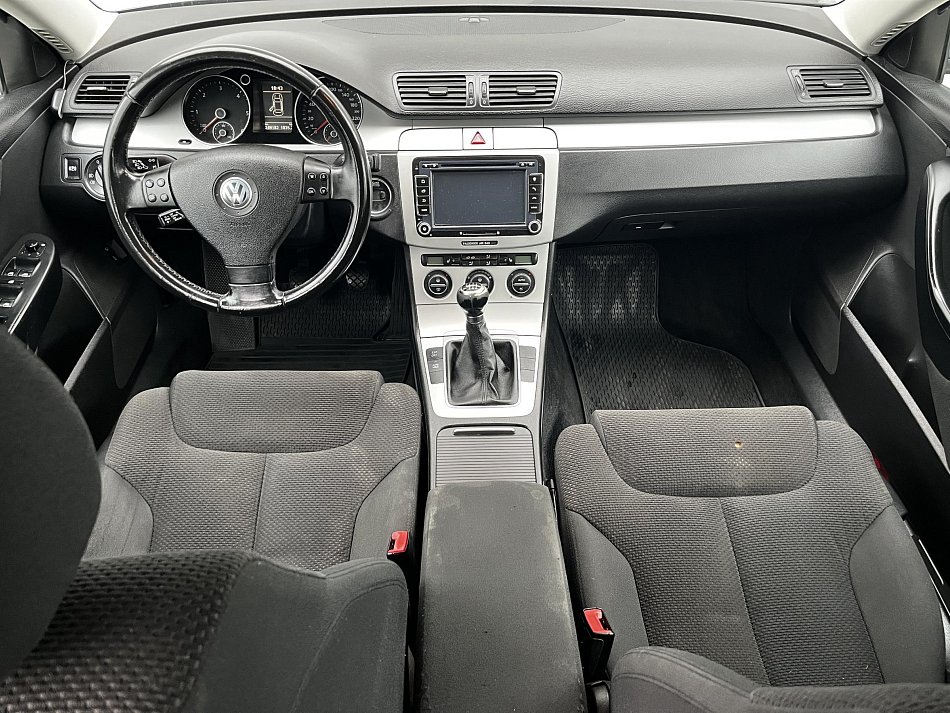 Volkswagen Passat 2.0 TDi 