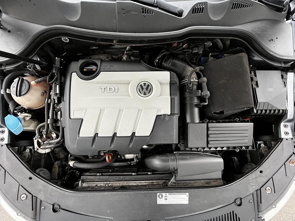 Volkswagen Passat 2.0 TDi 
