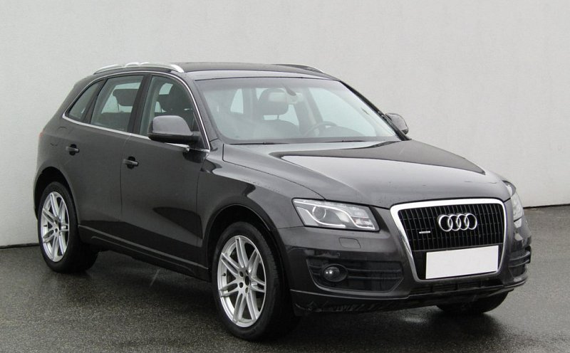 Audi Q5 2.0 TFSi S-line quattro