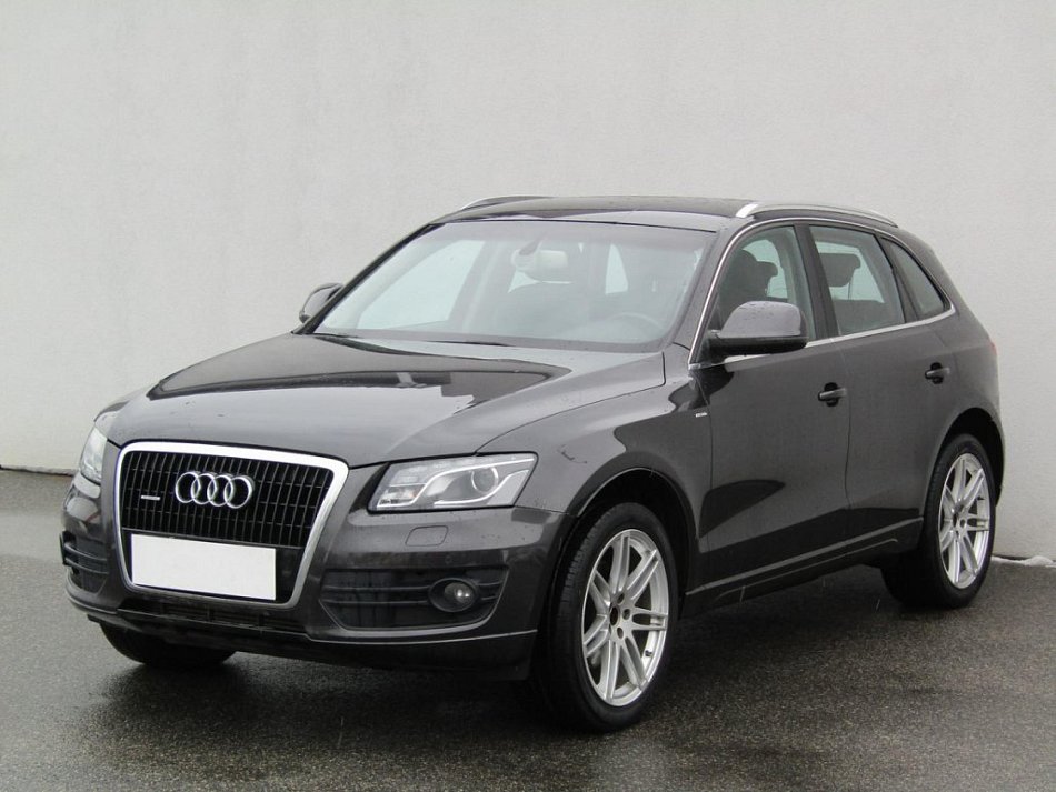 Audi Q5 2.0 TFSi S-line quattro