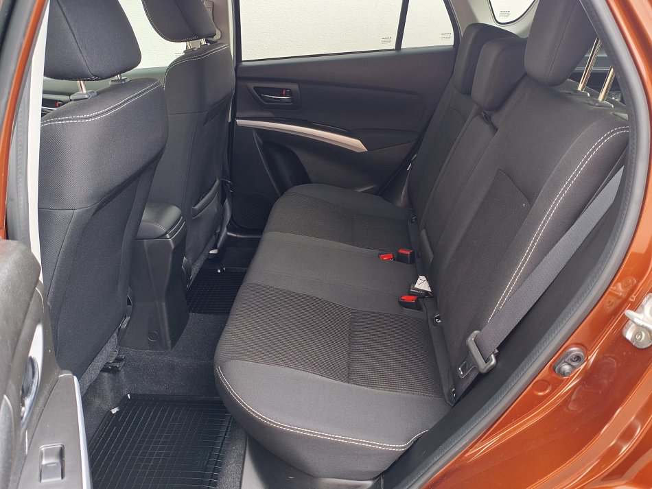 Suzuki SX4 1.4i 